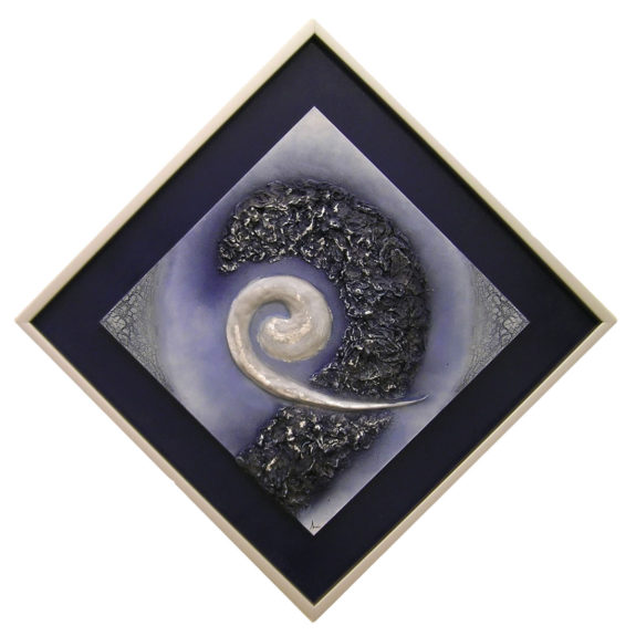 Ninnananna del mare scultura su tela opera di Sandra Marcelloni